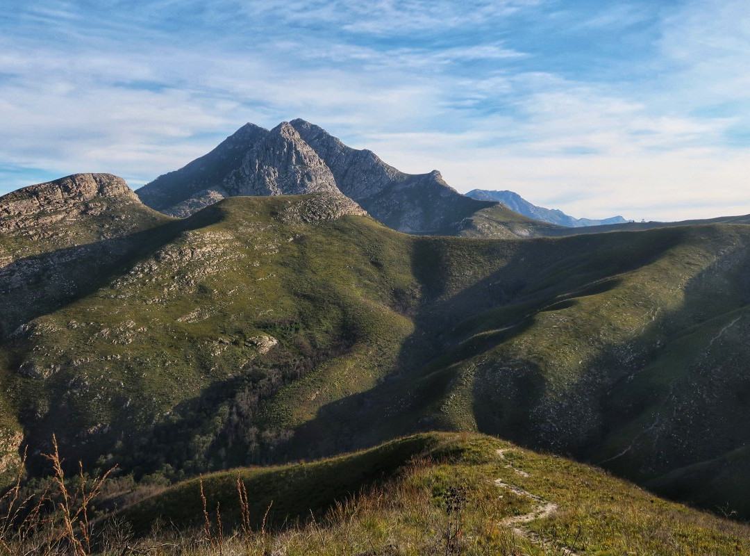 Over the Mountain Guest Farm主图