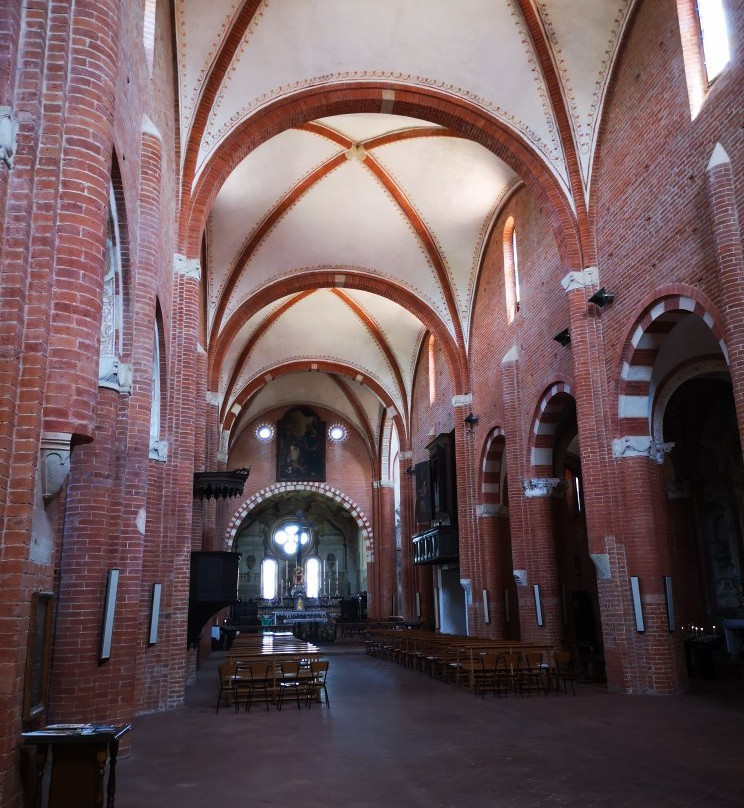 Abbazia Cistercense di Chiaravalle della Colomba景点图片