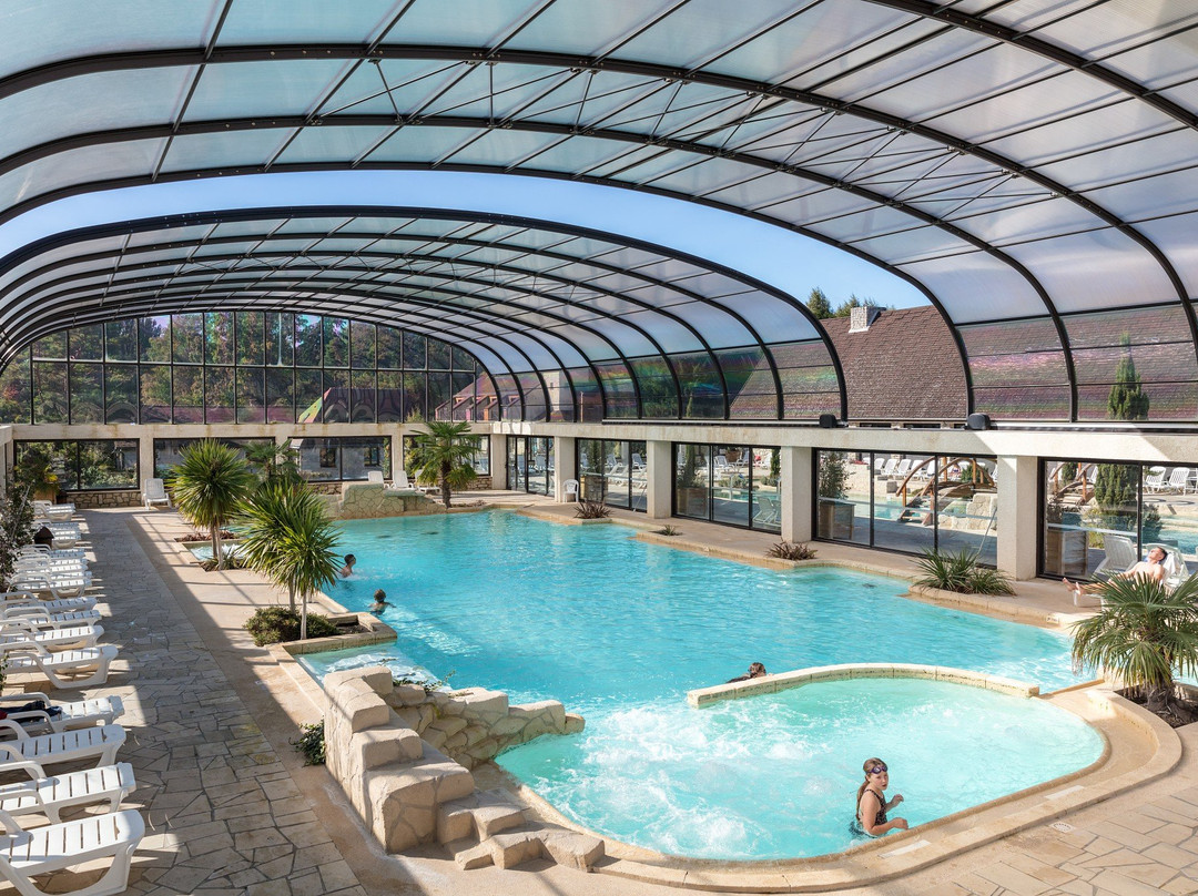 Camping Marvilla Parks - La Croix du Vieux Pont