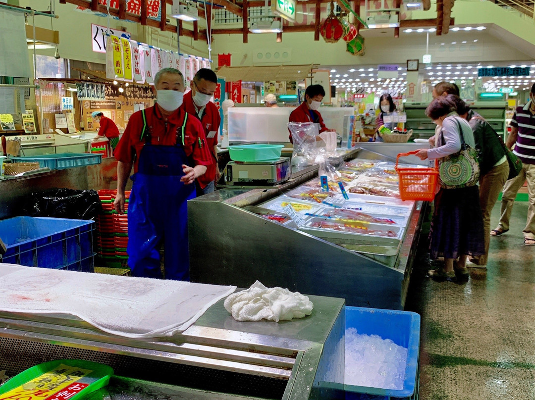Marine Center Osakanamura-唐津市必去景点