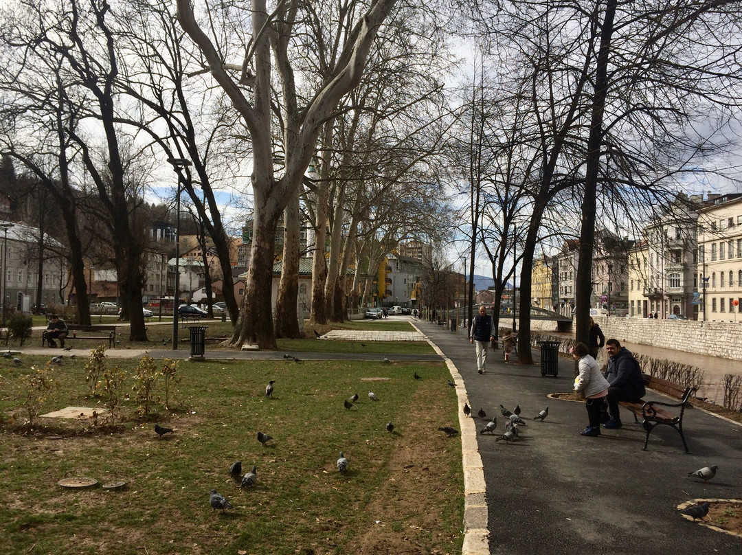 Ćumurija  Bridge-萨拉热窝必去景点