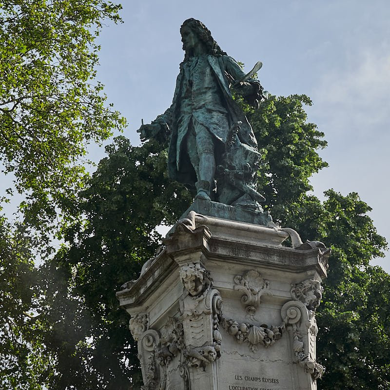 Monument A Watteau