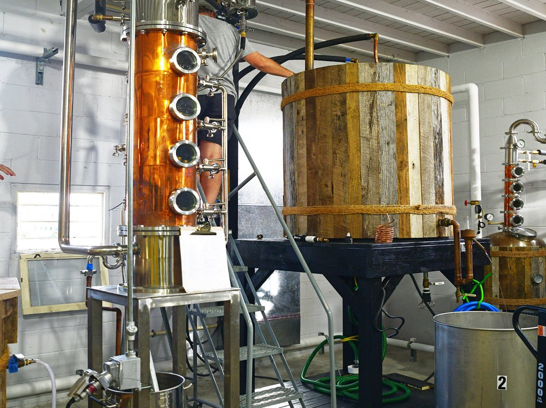 Tarpon Springs Distillery-塔彭斯普林斯必去景点