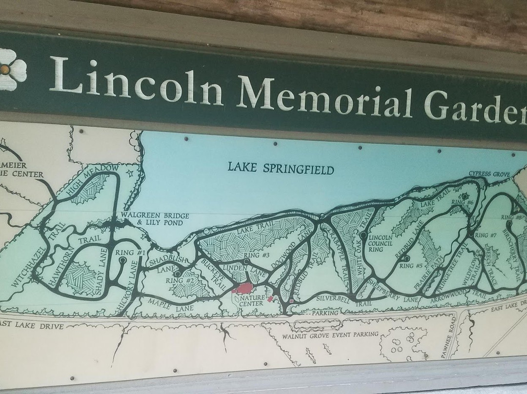 Lincoln Memorial Garden景点图片
