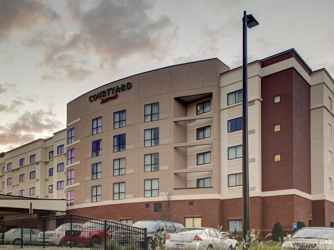 Courtyard by Marriott Carrollton主图