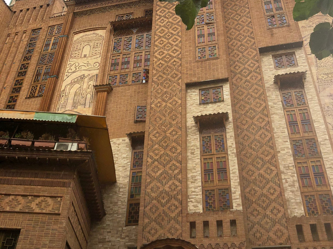 Karimkhan Hotel主图