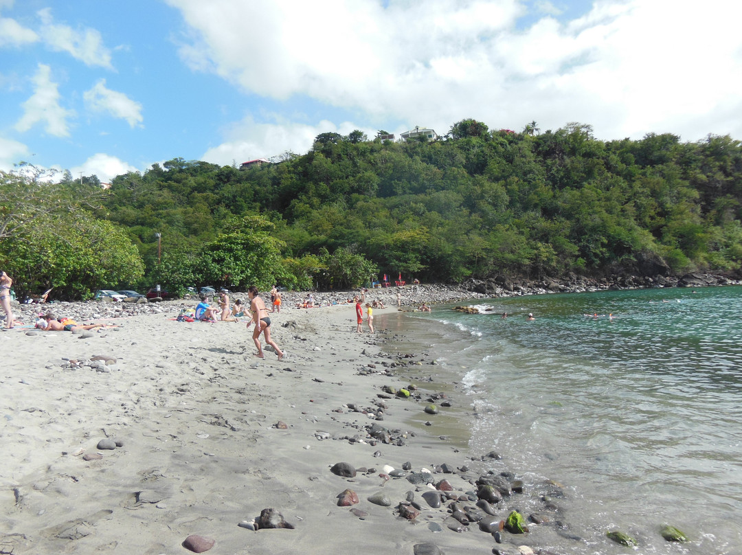 Plage de Petite Anse-Bouillante必去景点