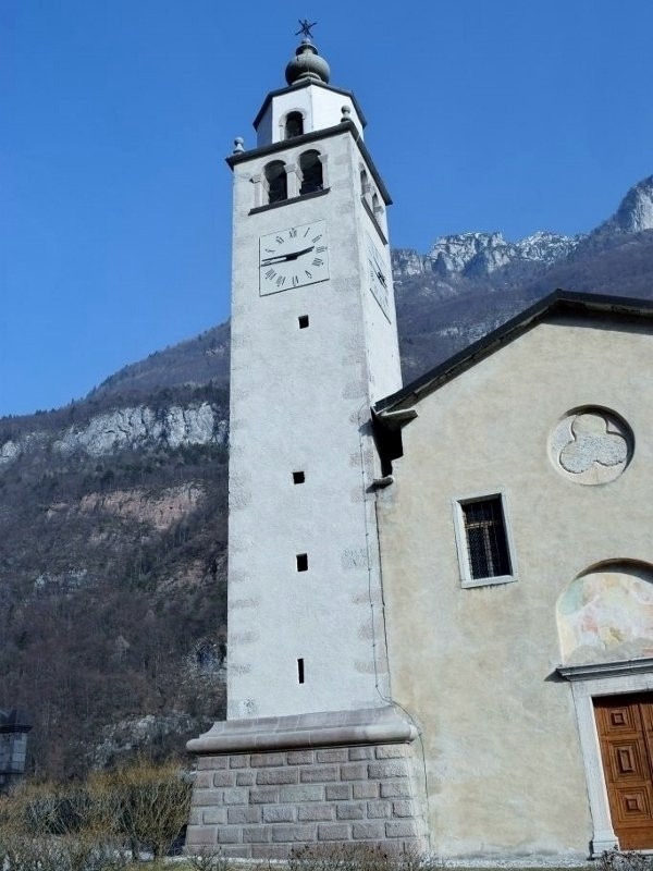Chiesa dei santi Quirico e Giulitta a Castellavazzo景点图片