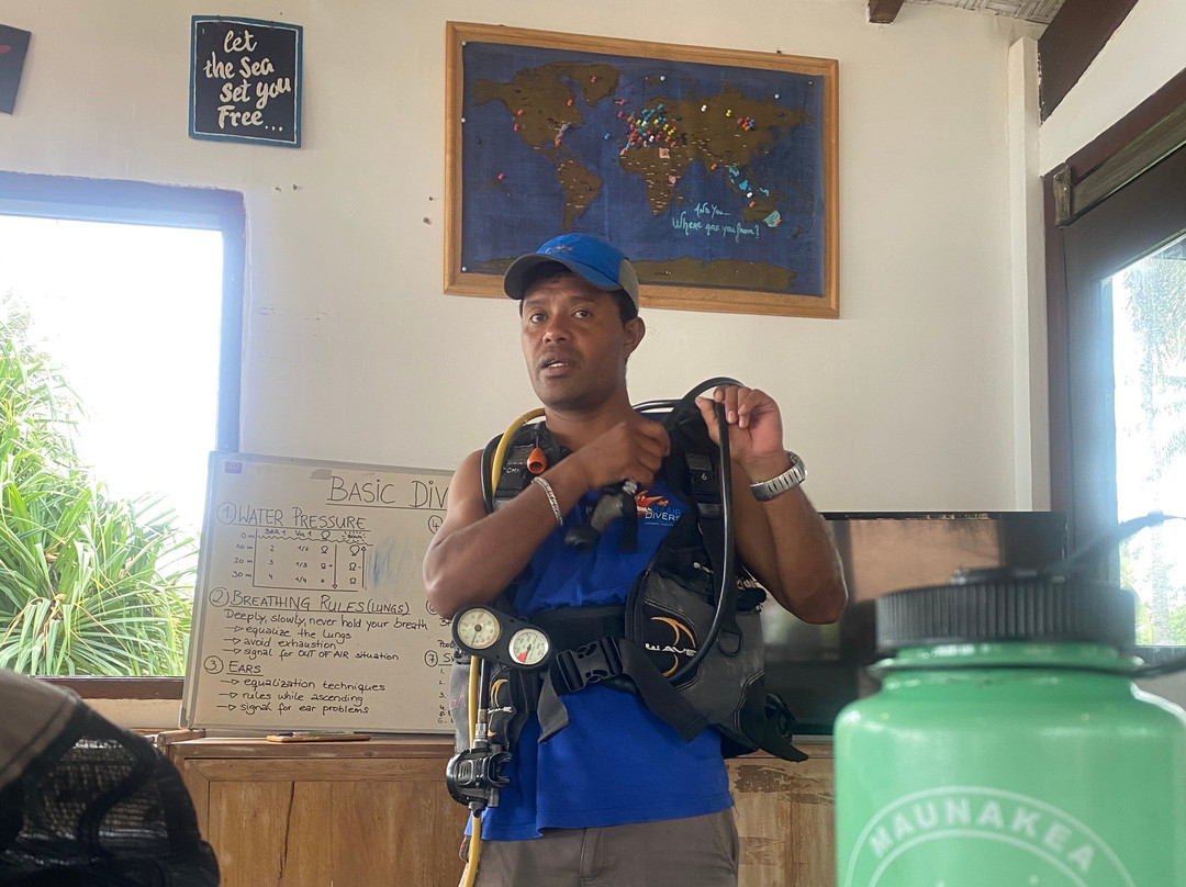 Gili Air Divers景点图片
