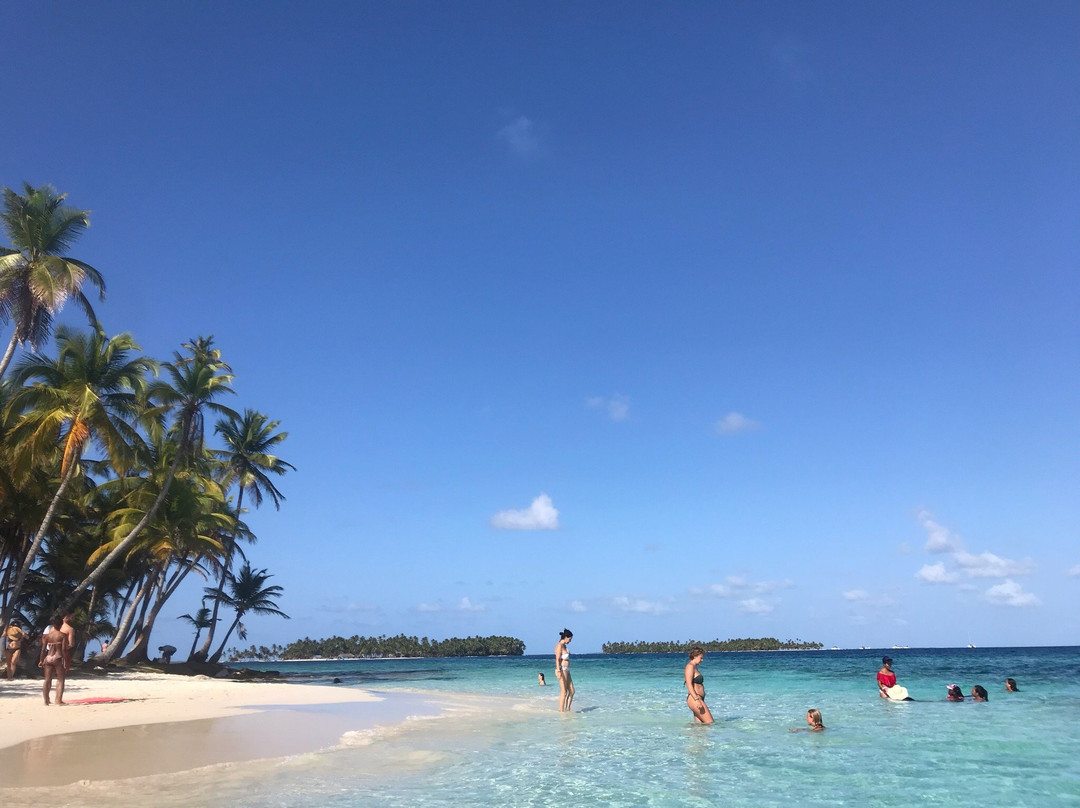 Isla Pelicano景点图片