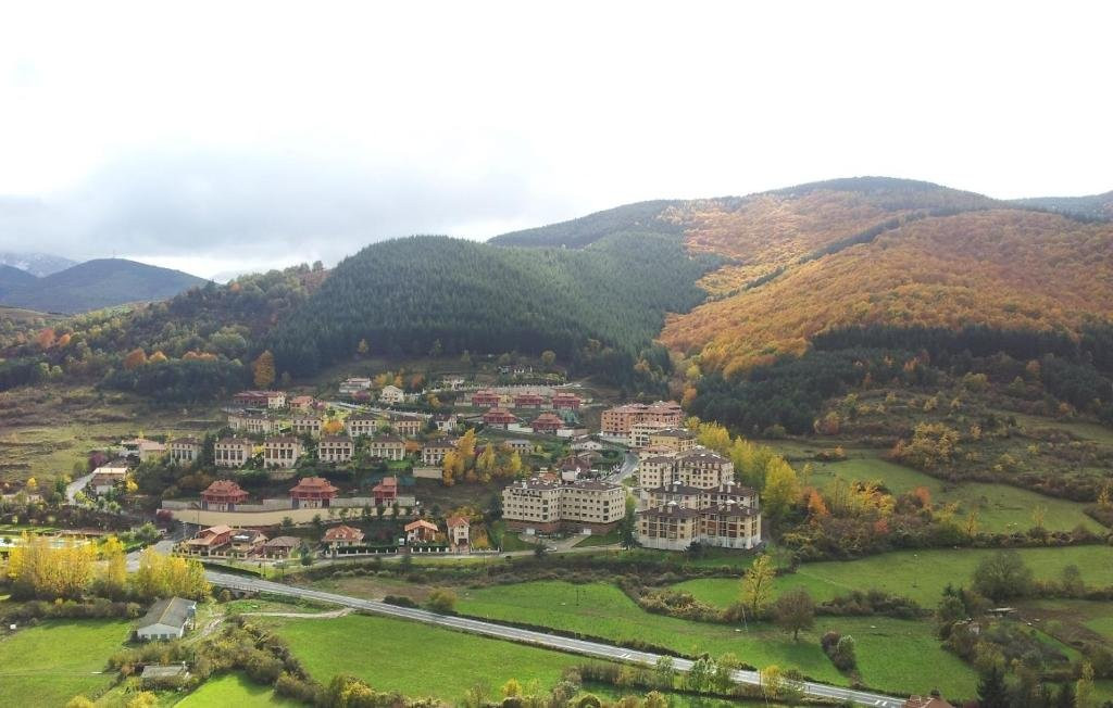 Apartamentos Turísticos Real Valle Ezcaray主图