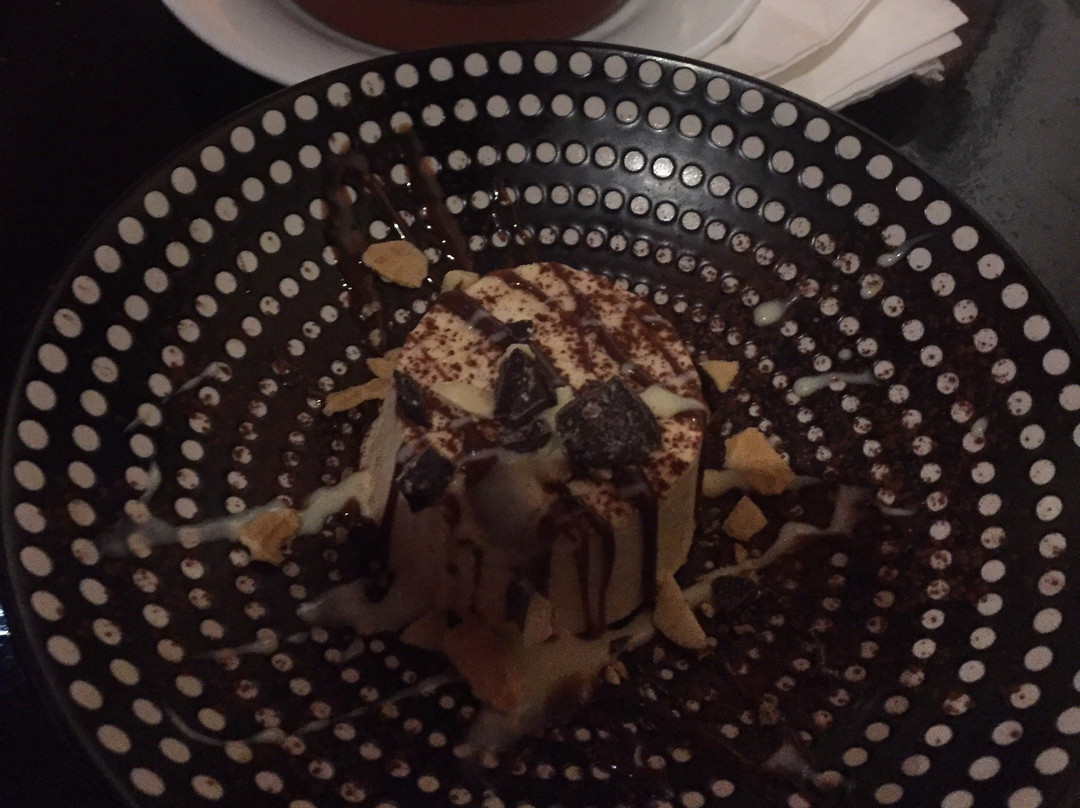 Los Dos Hermanos-克莱蒙费朗必去景点