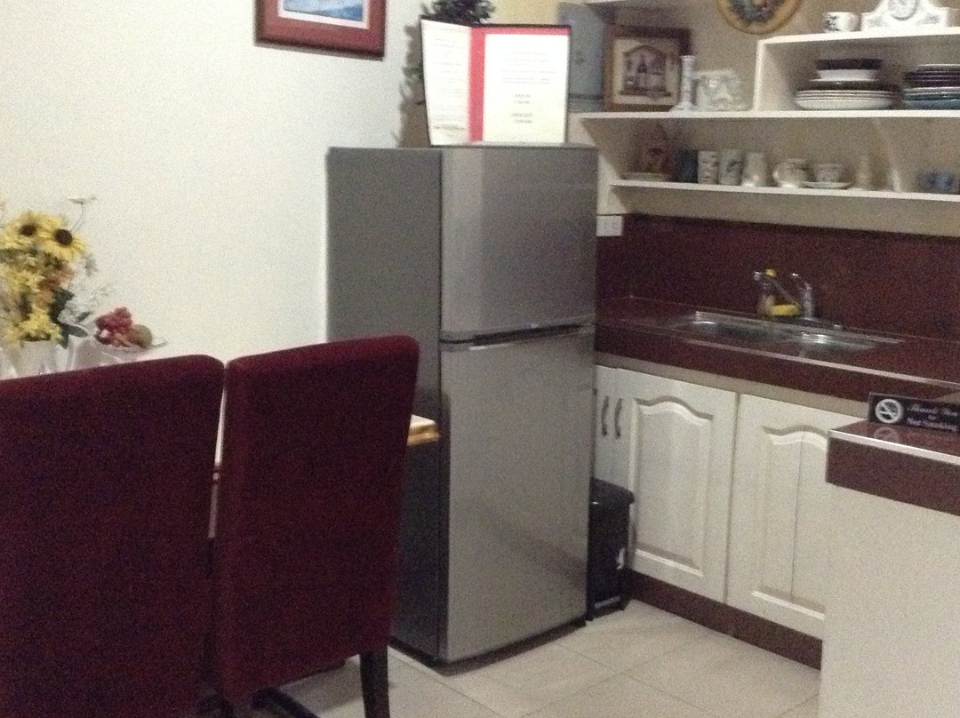 The Saint Joseph主图