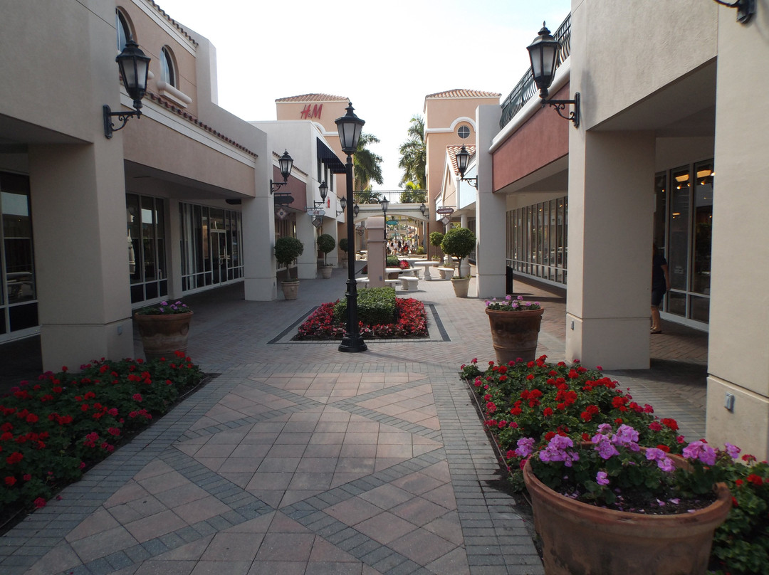 2024年1月Miromar Outlets between Naples & Fort Myers景点攻略Miromar Outlets