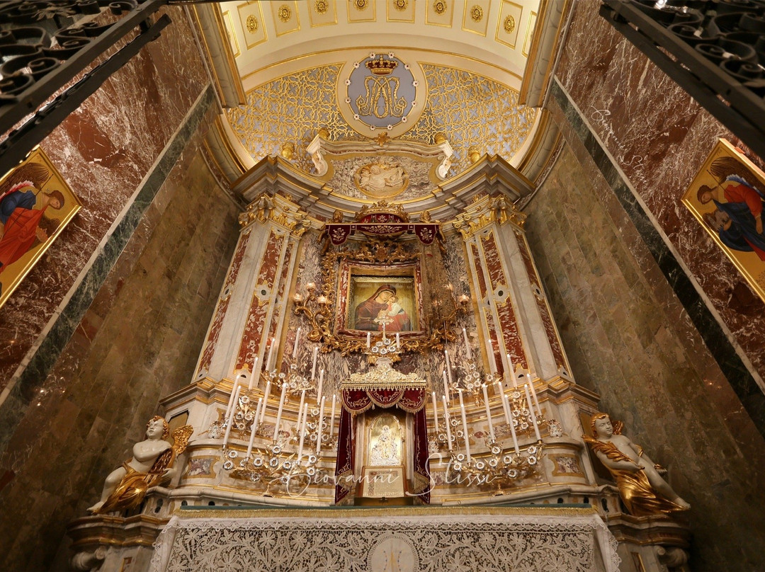 Basilica Collegiata Santuario Maria SS. dell'Elemosina景点图片
