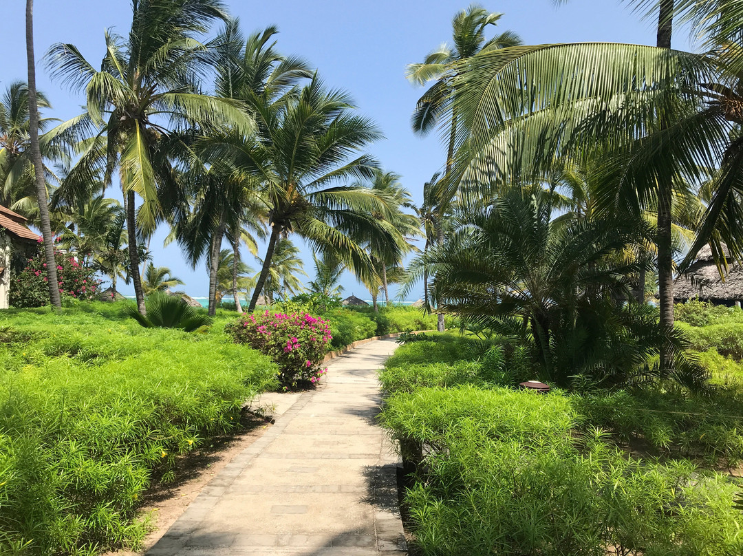 微风海滩俱乐部及Spa酒店主图