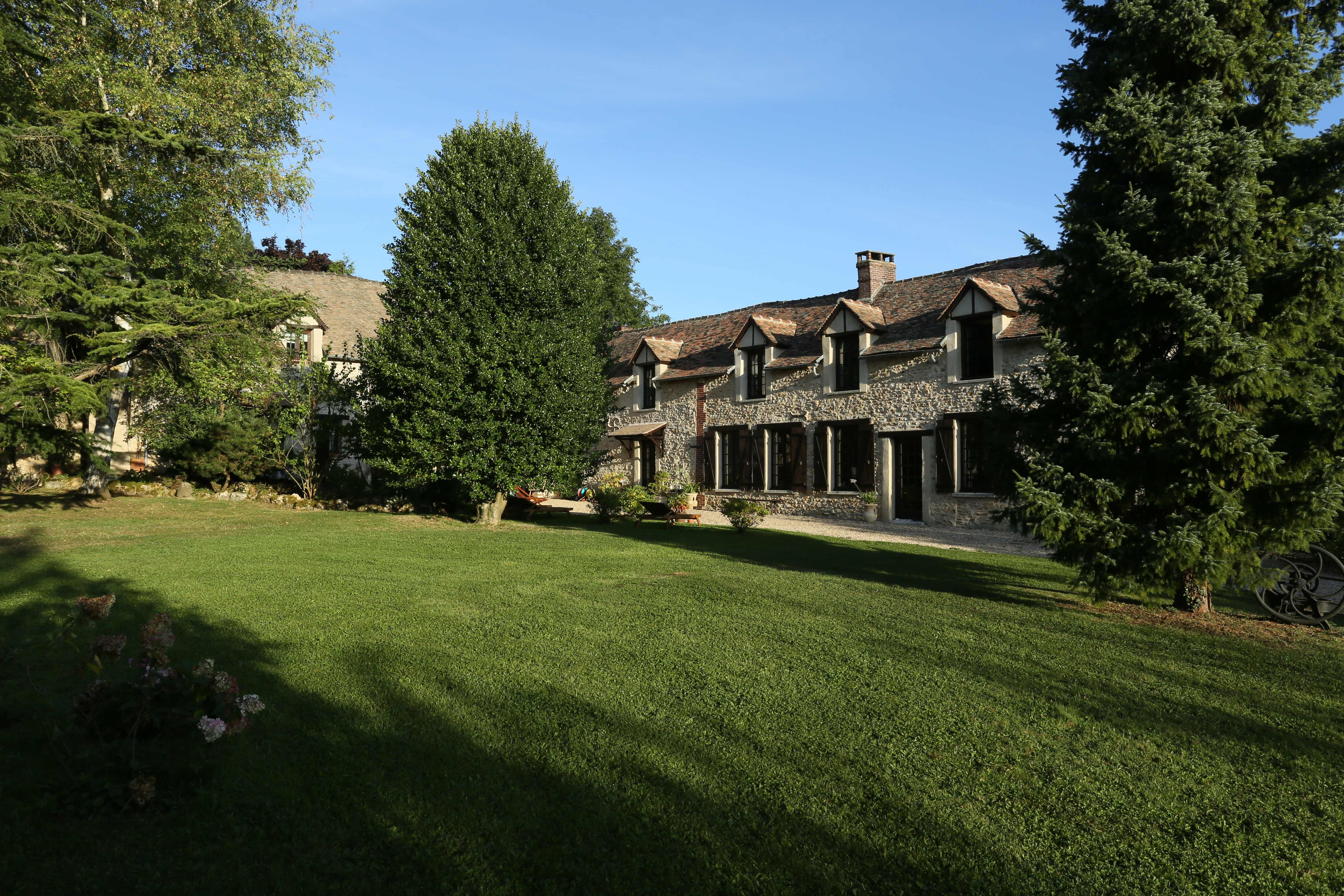 Le Clos Dormont-官方
