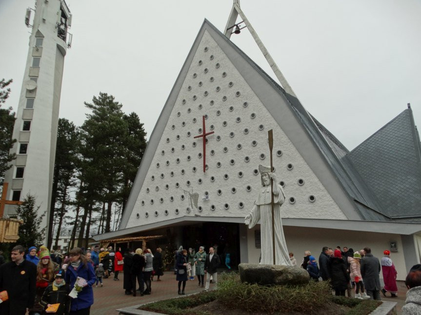 Koscioł pw. Wniebowziecia Najswietszej Maryi Panny we Władysławowie景点图片