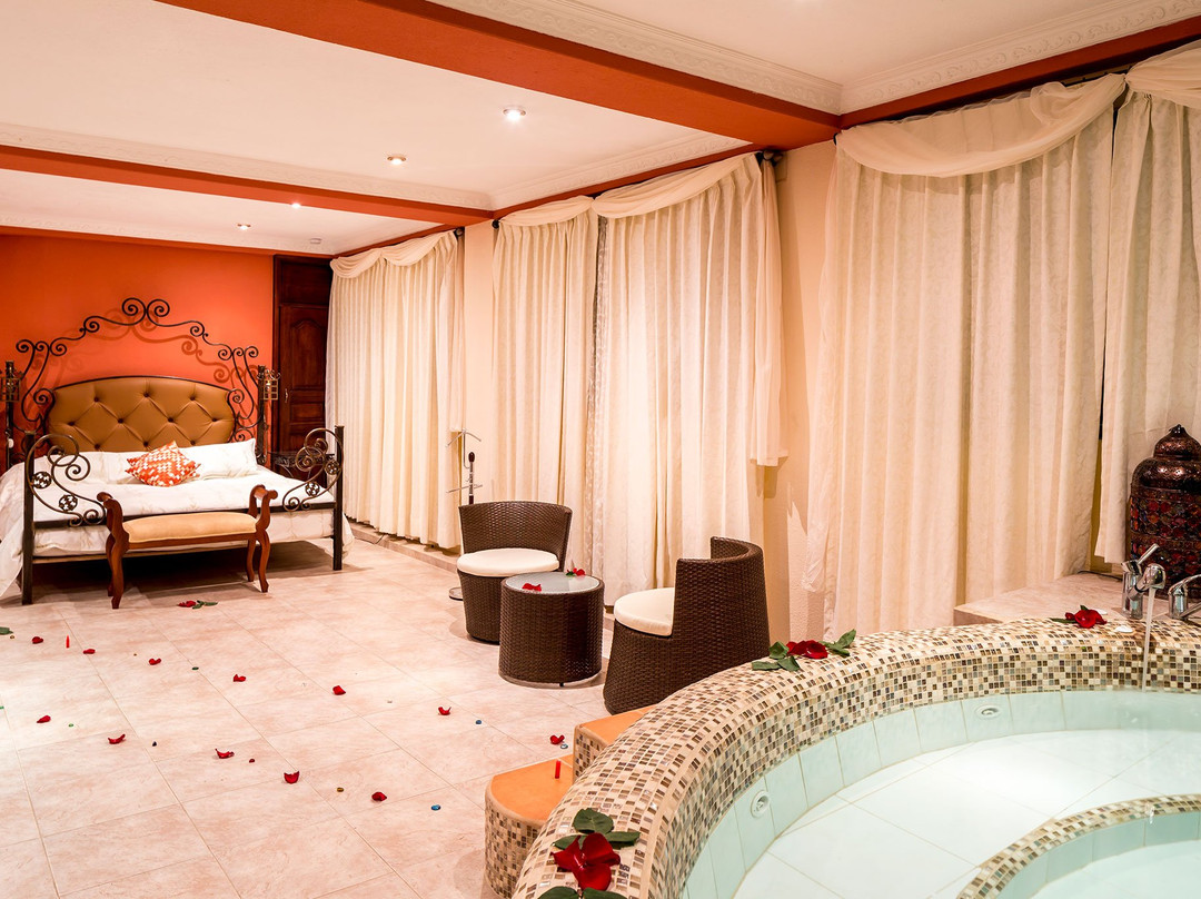 Yumbo Spa and Resort主图