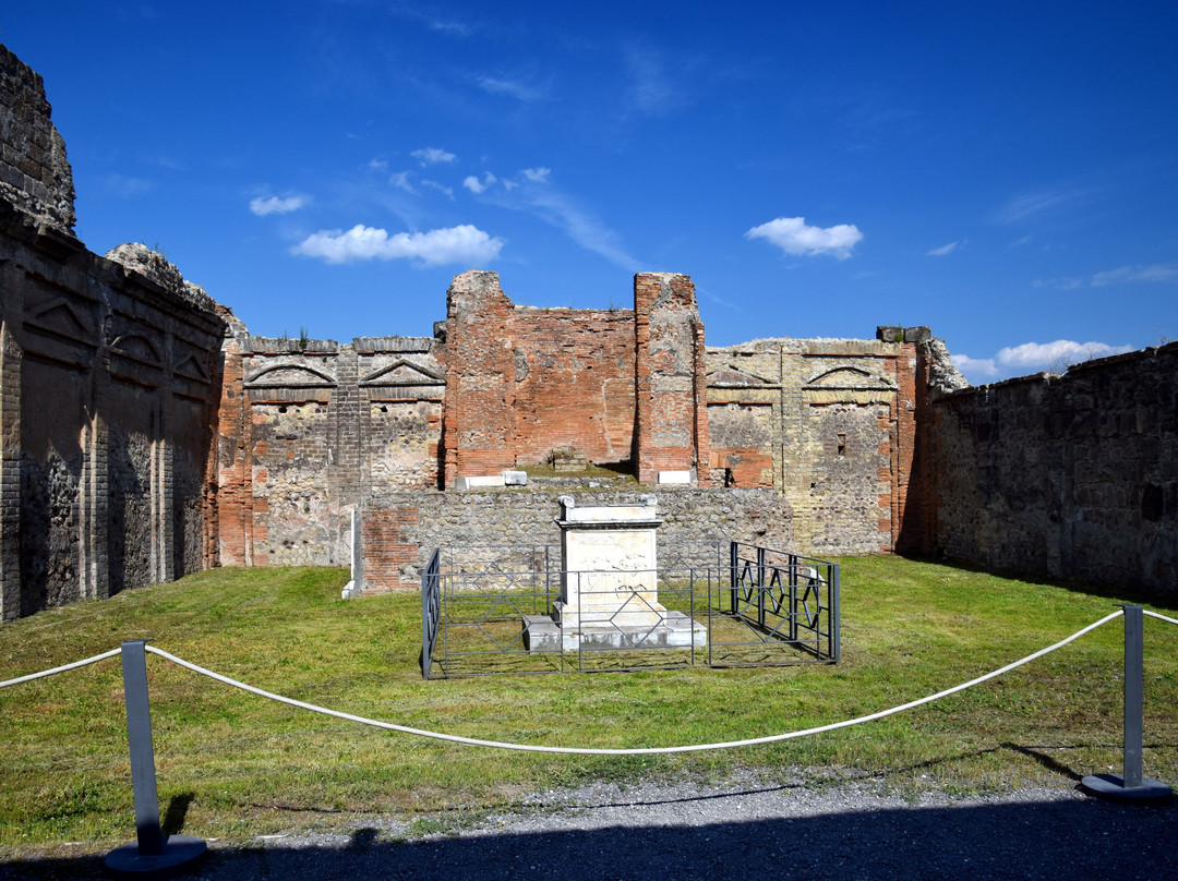 Temple of Vespasian-庞贝必去景点