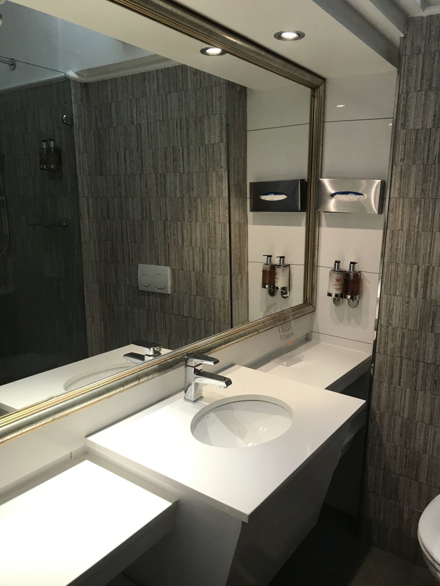 温德和克瑞享酒店-浴室