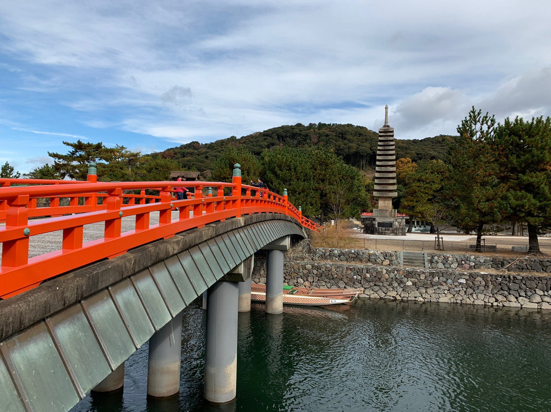 Thirteen Story Stone Pagoda-宇治市必去景点