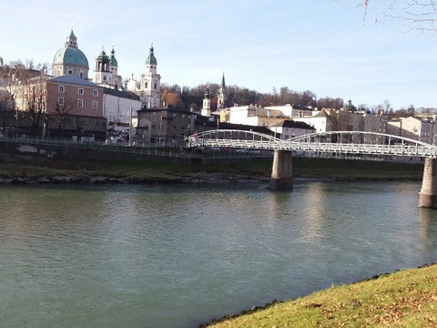 Kaipromenade-萨尔茨堡必去景点