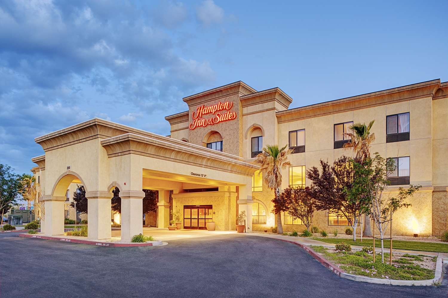 Hampton Inn & Suites Lancaster-官方