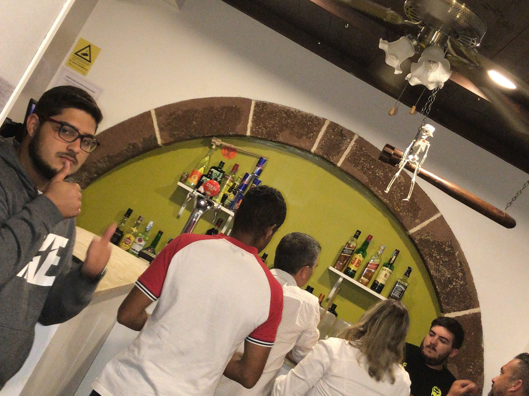 Mercearia da Poncha-沙尔必去景点