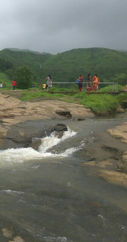 Bhivpuri Waterfall-Karjat Town必去景点