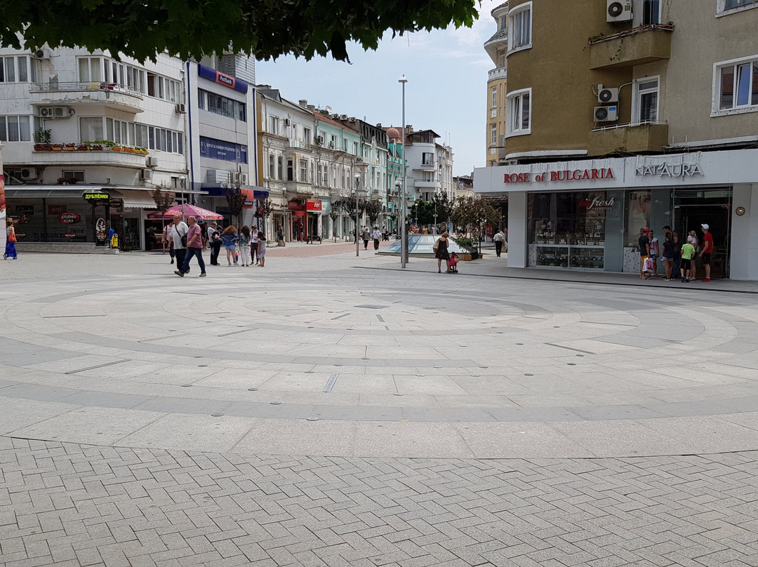 Varna Mall-瓦尔纳必去景点