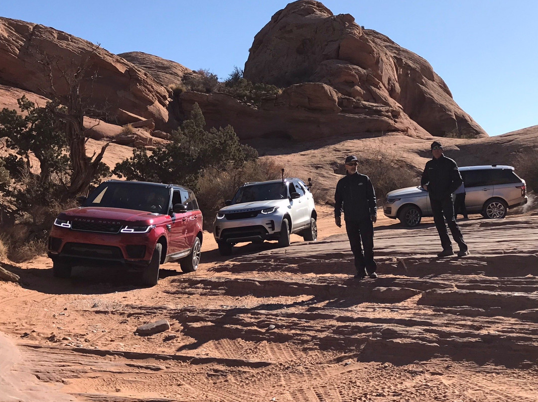 Land Rover Adventure Travel Moab-莫阿布必去景点