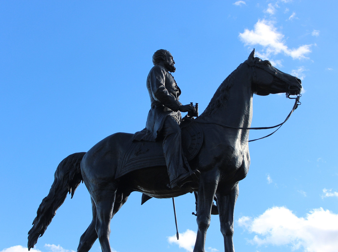 Monument to Major General George Gordon Meade-葛底斯堡必去景点