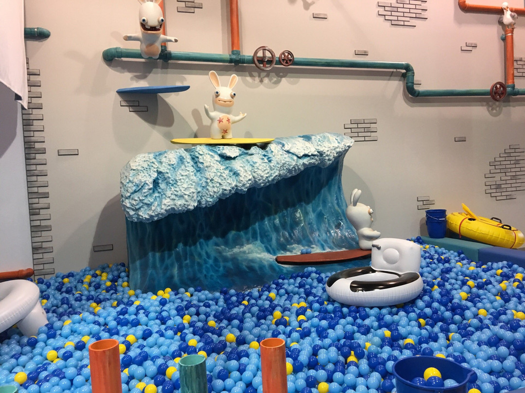 Pointe Claire旅游景点-Rabbids Amusement Center