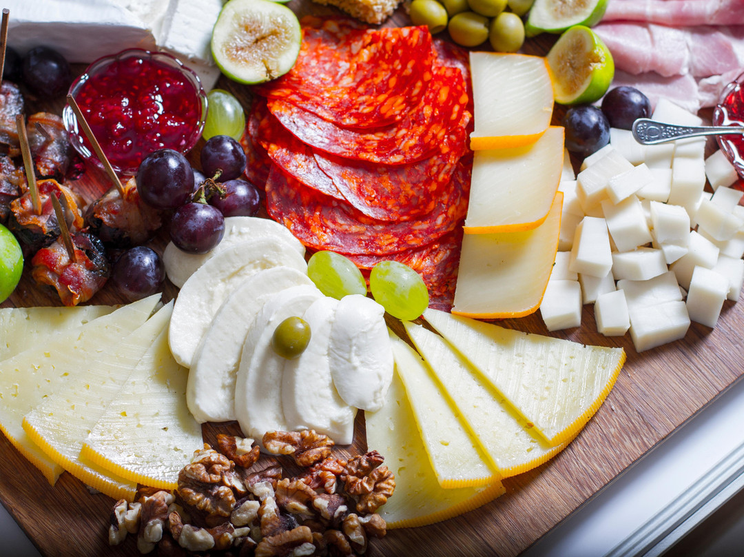 Dinner with Locals-萨拉热窝必去景点