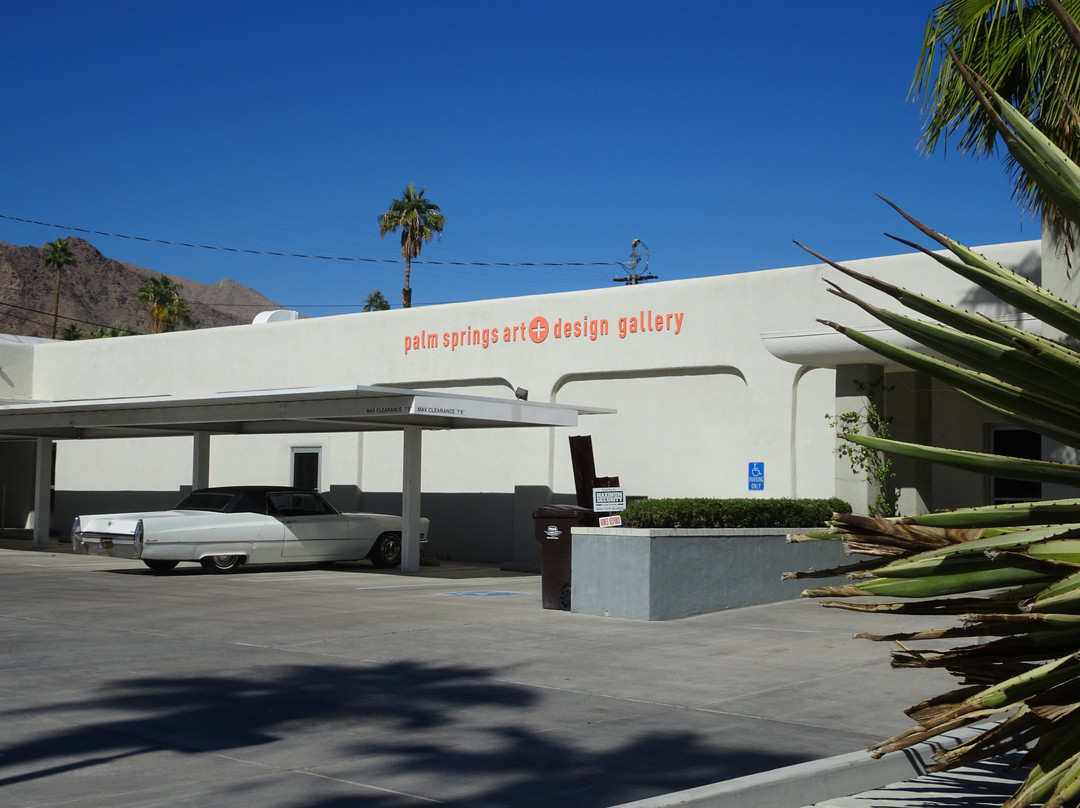 Palm Springs art + design gallery-棕榈泉市必去景点