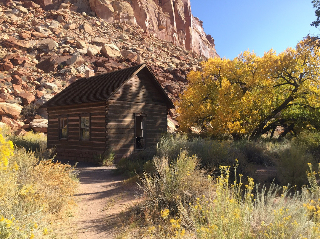 Fruita Schoolhouse-圆顶礁国家公园必去景点