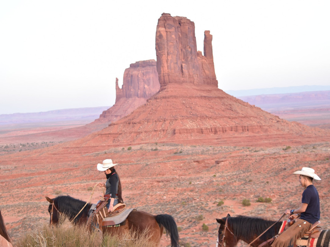 Sacred Monument Tours-纪念碑公园必去景点