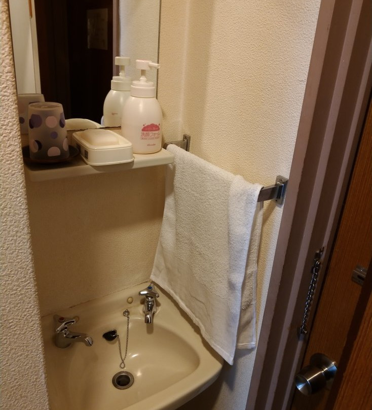 Business Hotel Newport主图