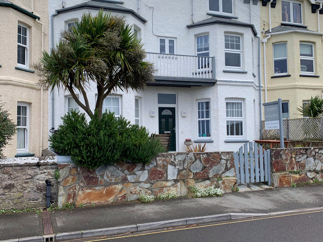 Surf Haven Guest House主图