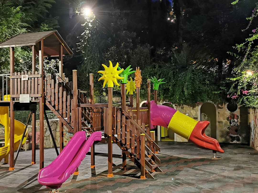 Club & Hotel Letoonia主图