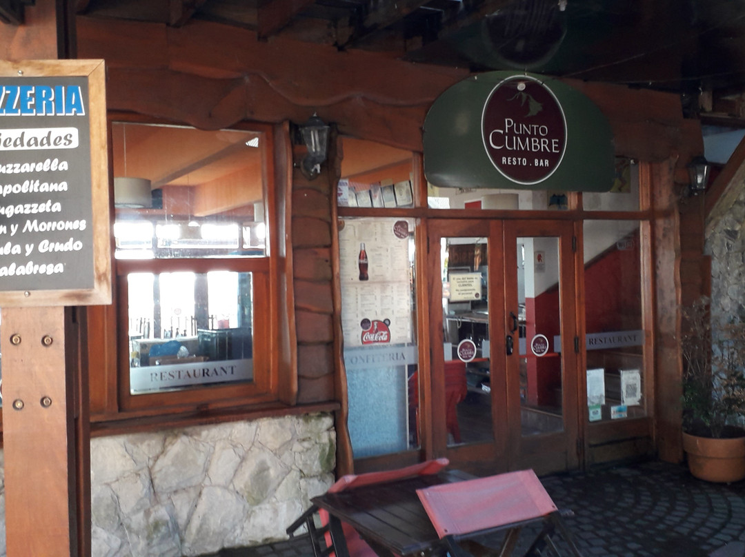 Paseo de la Cumbre-Sierra de los Padres必去景点