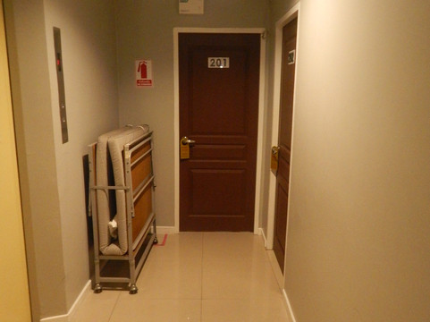 阿特华南蓬酒店主图