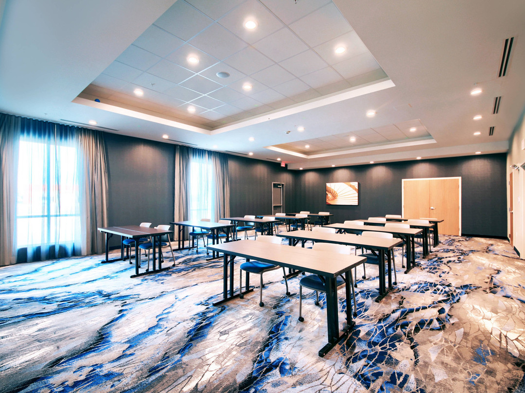 Fairfield Inn & Suites Dallas Cedar Hill主图