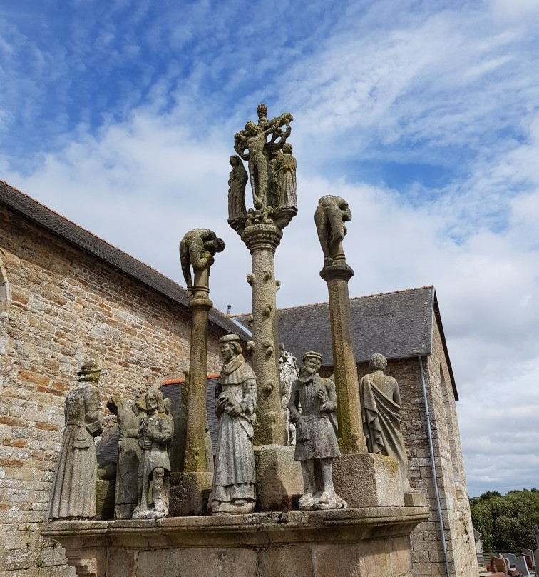 Église Saint-Grégoire de Lanrivain景点图片