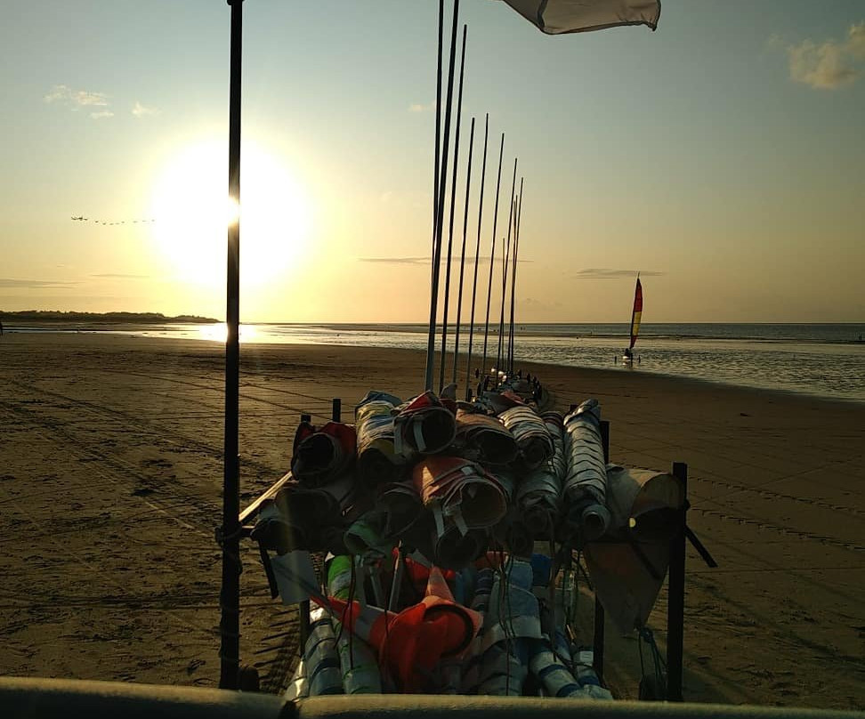 Ecole de Voile Courseulles-Sur-Mer-Courseulles-sur-Mer必去景点