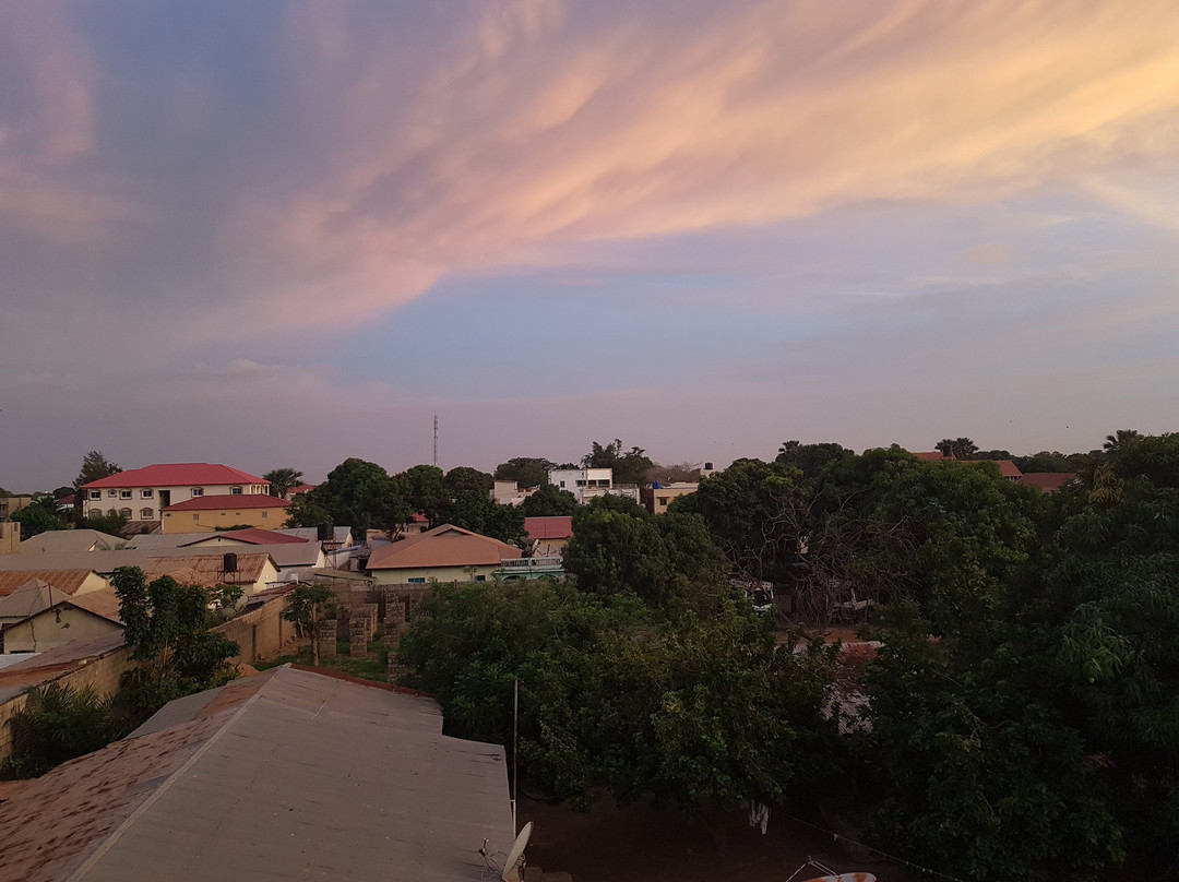 Camara Gardens Guesthouse Kololi主图