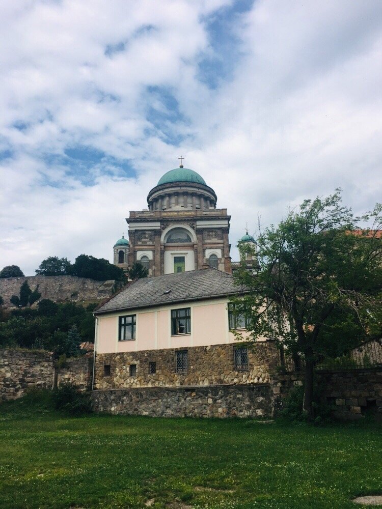 Hotel Adalbert Szent György Ház-官方