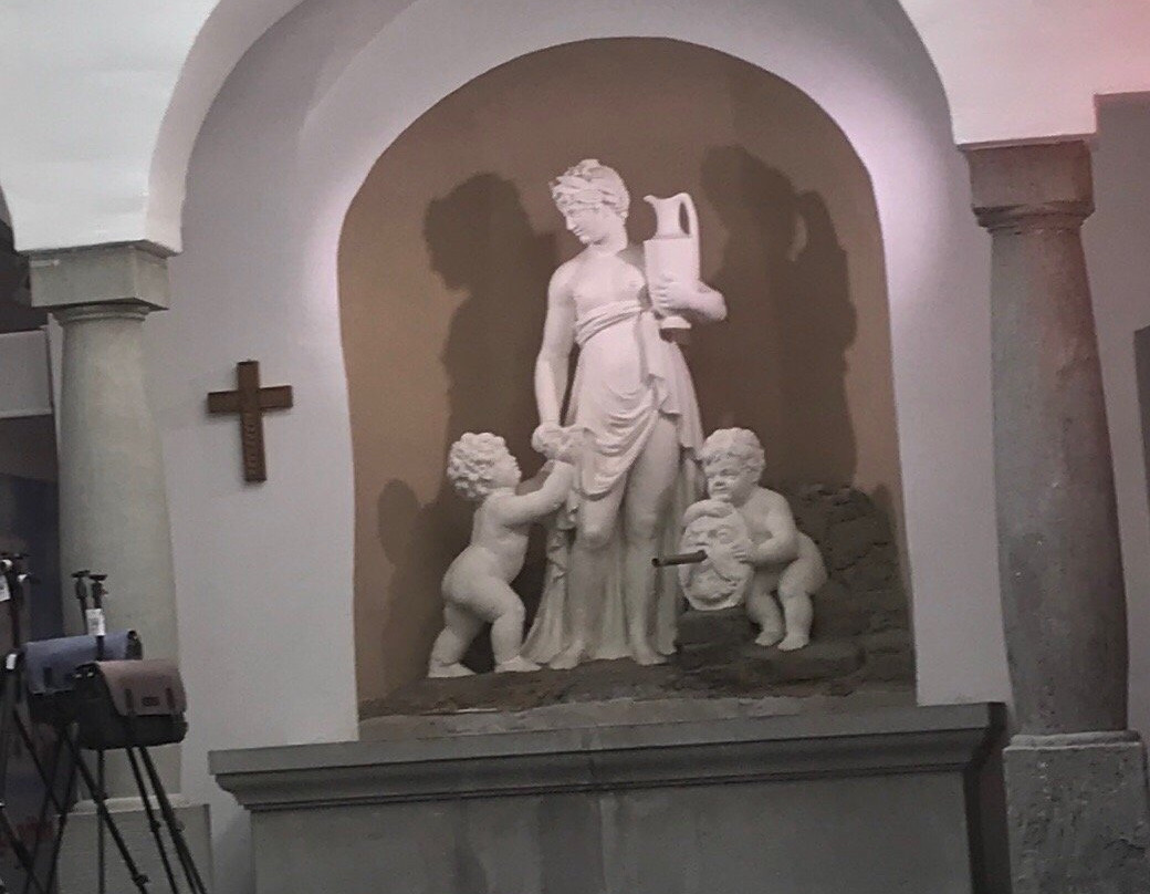 Nymphenbrunnen-施泰尔必去景点