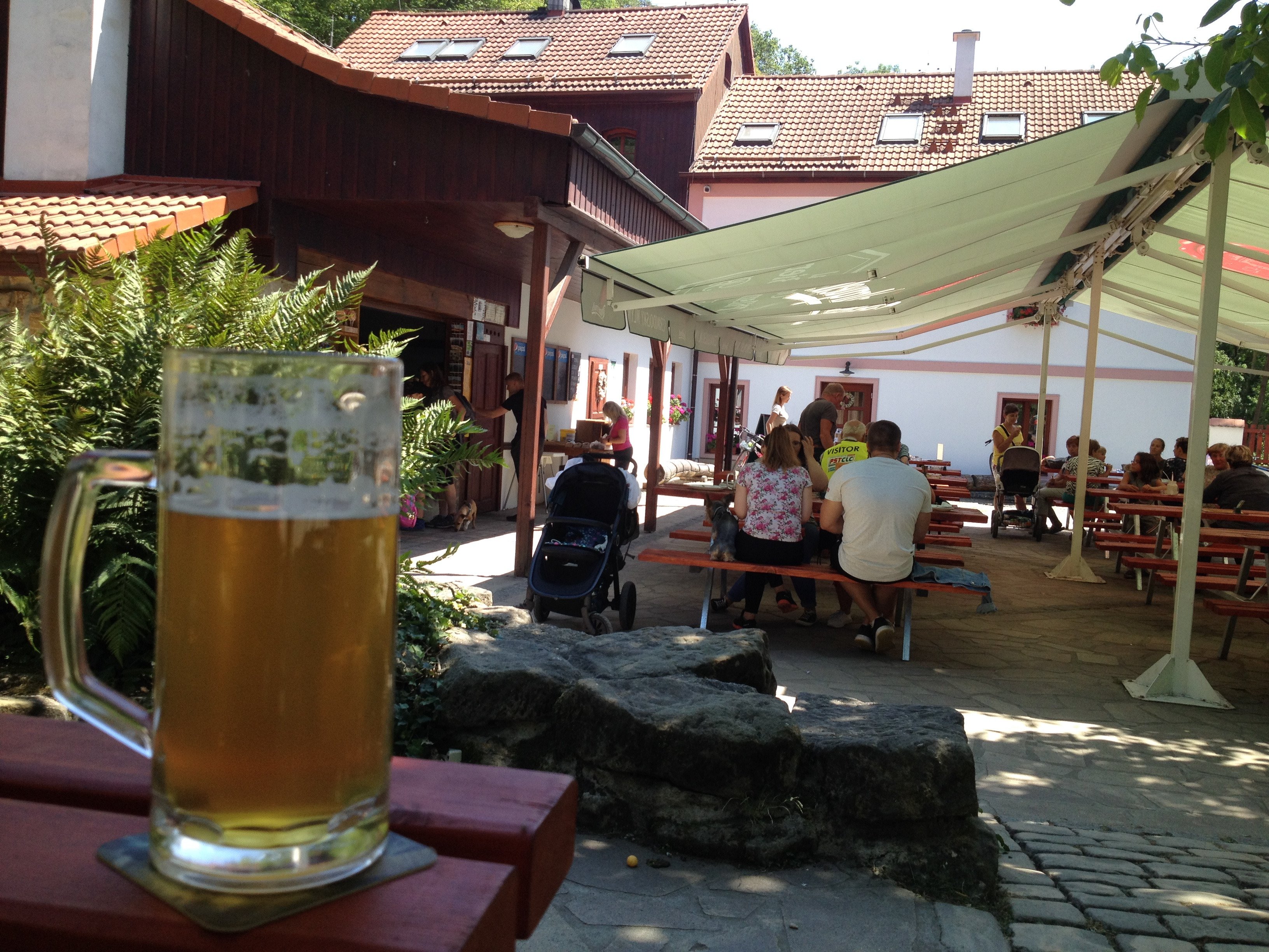 Černodolský Mlýn-餐饮